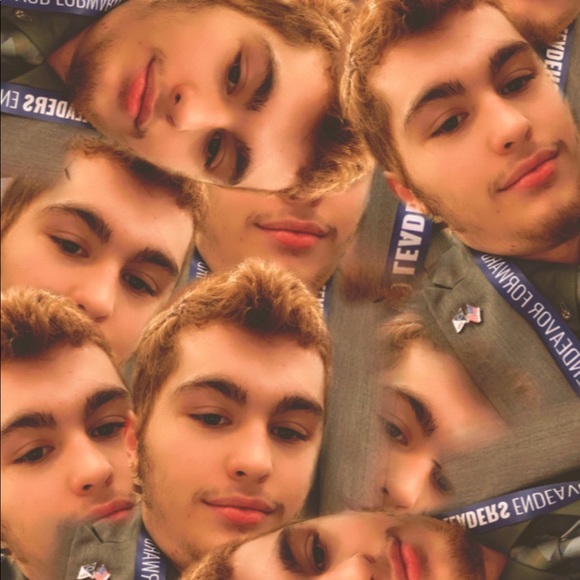 Meet your Posher, Jayce - Picture 1 of 1